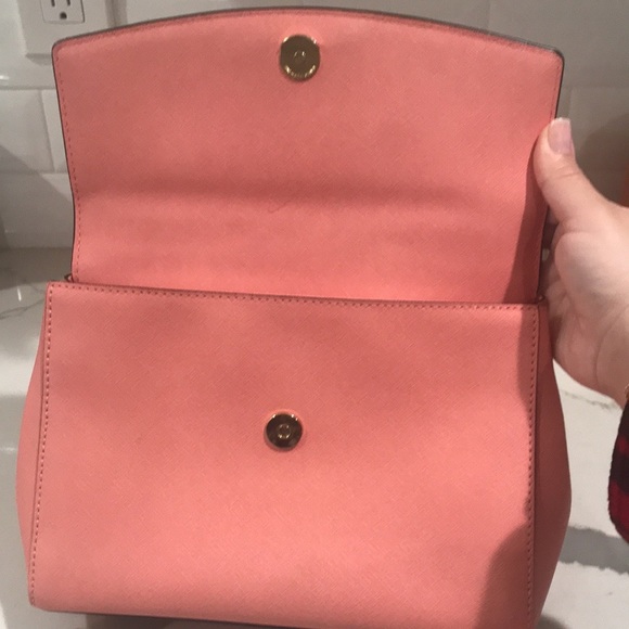 Authentic Michael Kors Two Toned Purse - Picture 8 of 15